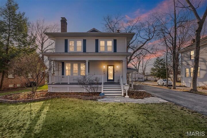 Property Photo:  232 S 9th Street  IL 62095 