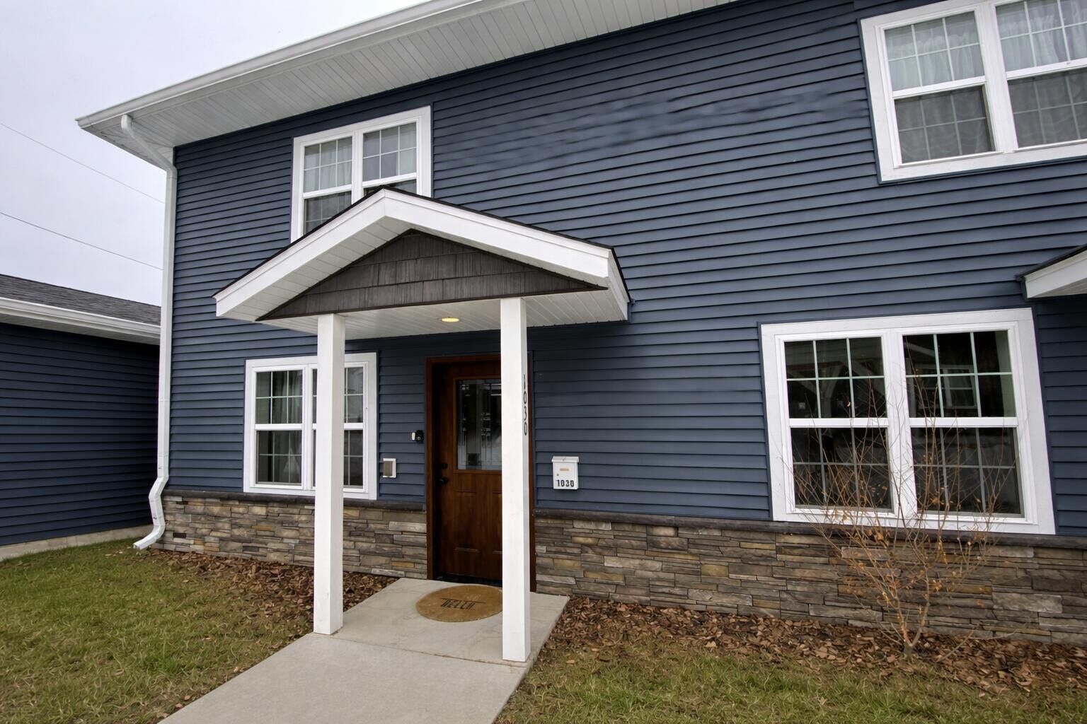 Property Photo:  1030 Denton St 4  WI 54601 