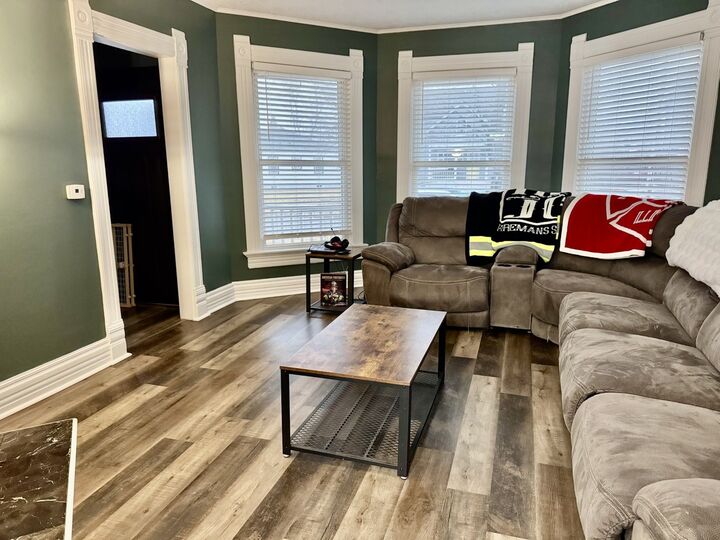 Property Photo:  529 Christie Street  IL 61350 