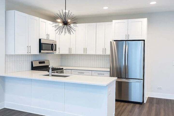 Property Photo:  4608 S Indiana Avenue 1  IL 60653 