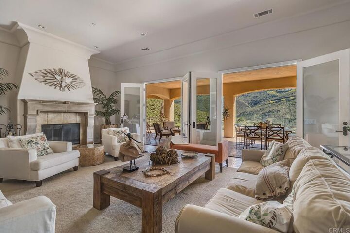 Property Photo:  2247 Margarita Glen  CA 92028 