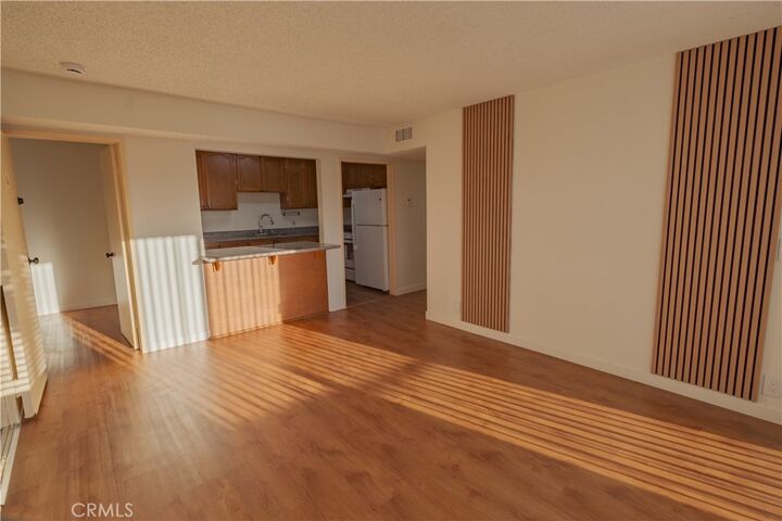 Property Photo:  1140 Pacific Ave 20  CA 90813 