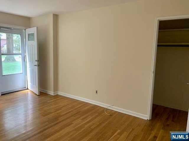 Property Photo:  208 Washington Drive  NJ 07446 