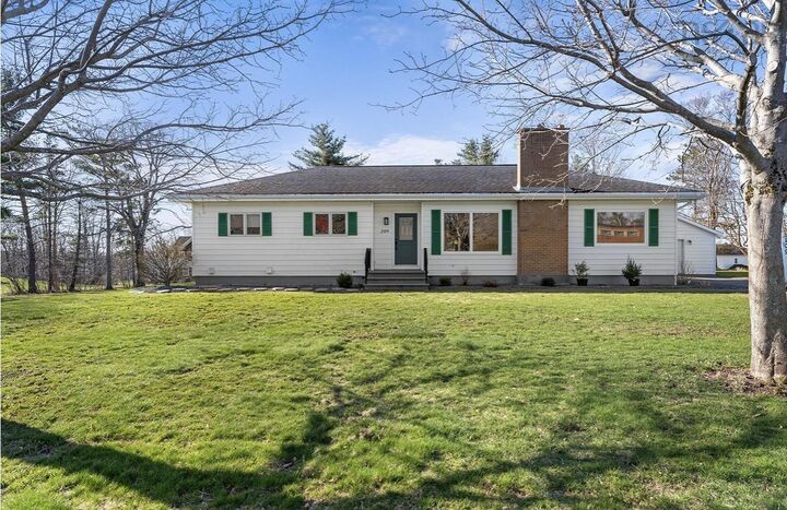 Property Photo: 209 Louise Street NS B0K 1H0