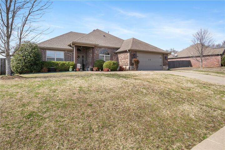 Property Photo:  216 Ford Street  AR 72745 