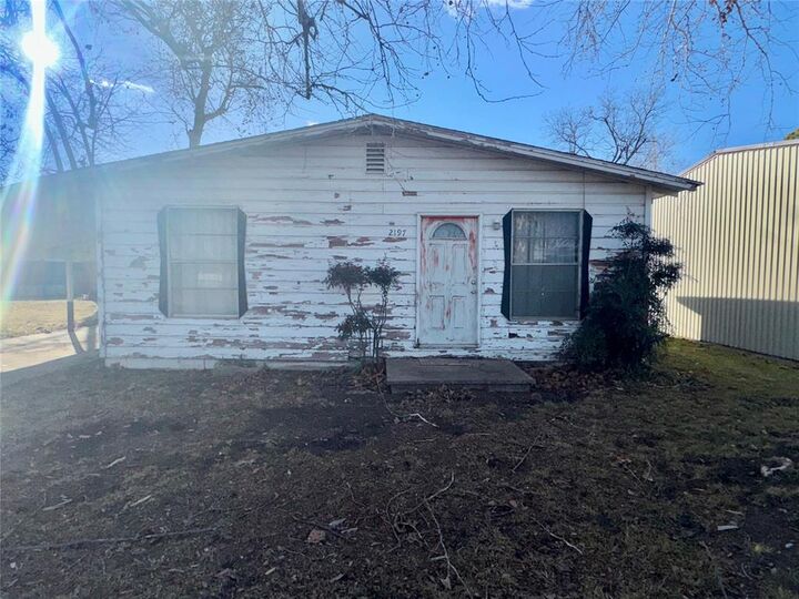 Property Photo: 3045 Redtail Drive OK 73439