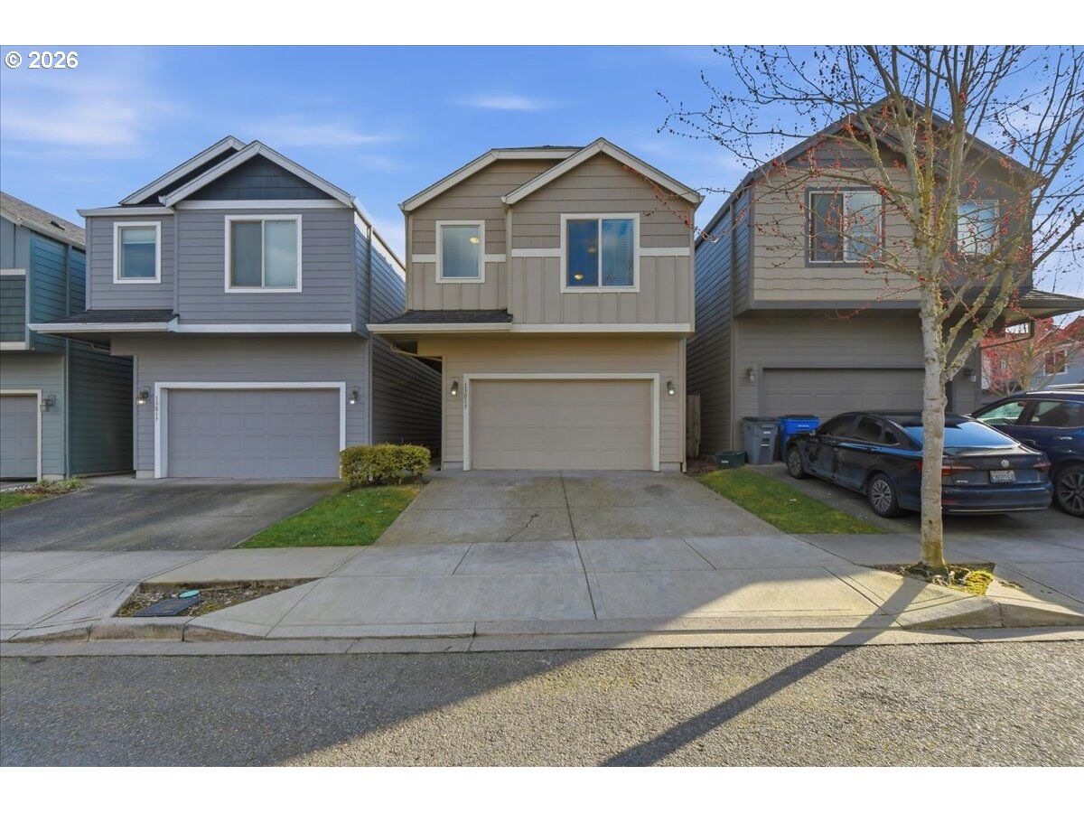 Property Photo: 13015 NE 26th St WA 98684