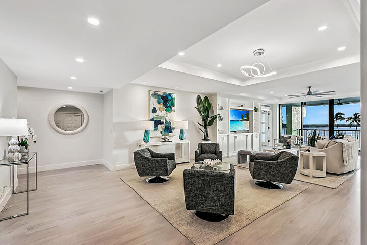 Property Photo: 2818 SE Dune Drive 2307 FL 34996