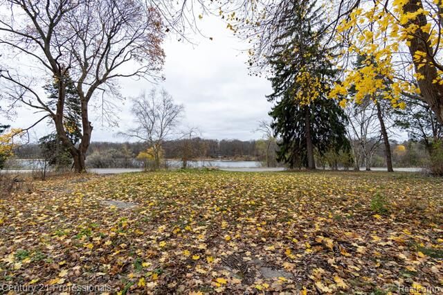 Property Photo:  Lot 3 W Walton  MI 48329 