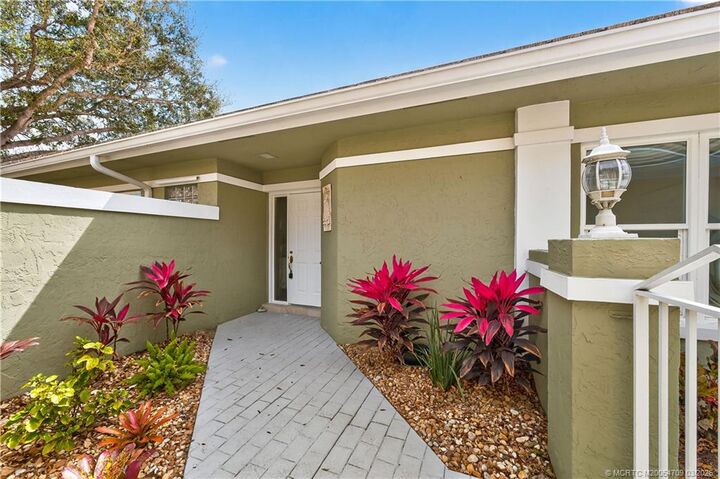 Property Photo:  2467 SW Brookwood Lane  FL 34990 