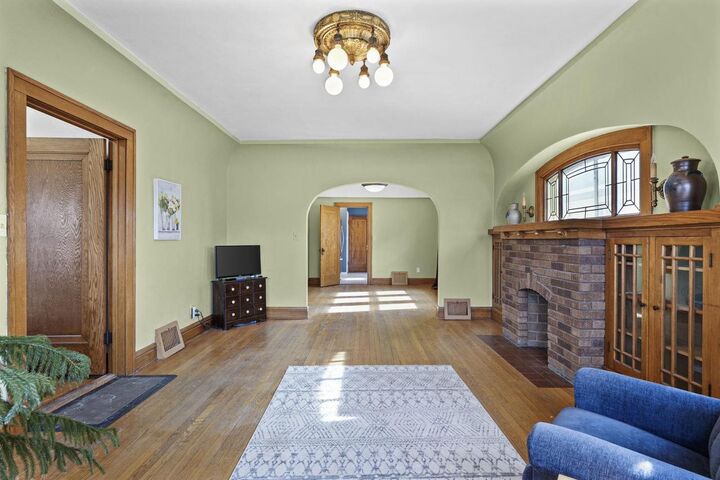 Property Photo: 1433 Spaight Street WI 53703