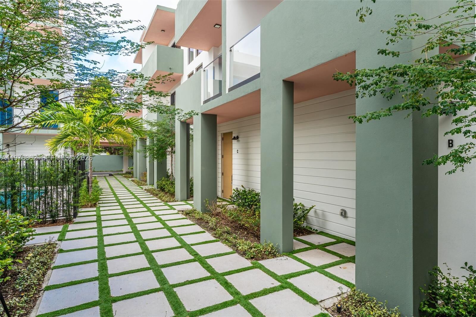 Property Photo:  721 SW 11th Street B  FL 33129 
