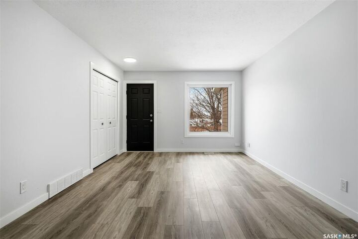 Property Photo:  62 Cedar Meadow Drive  SK S4X 3J6 