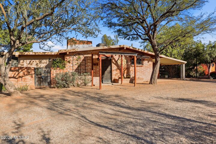 Property Photo:  3018 N Wilson Avenue  AZ 85719 