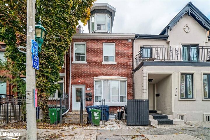214 Gerrard Street E — photo 1