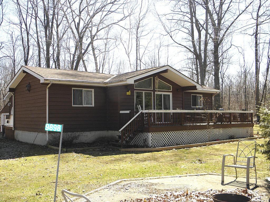 Property Photo: 9898 Phoebe Lane ON N0N 1J1