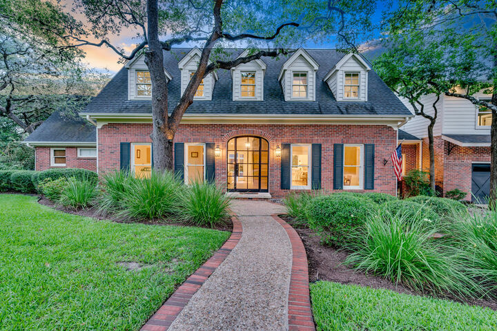 Property Photo: 2601 Buckminster Court TX 78746