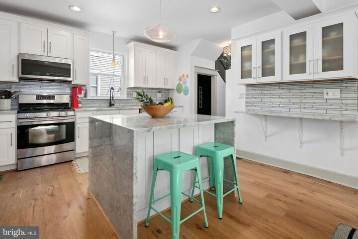 Property Photo:  3210 Central Avenue NE  DC 20018 