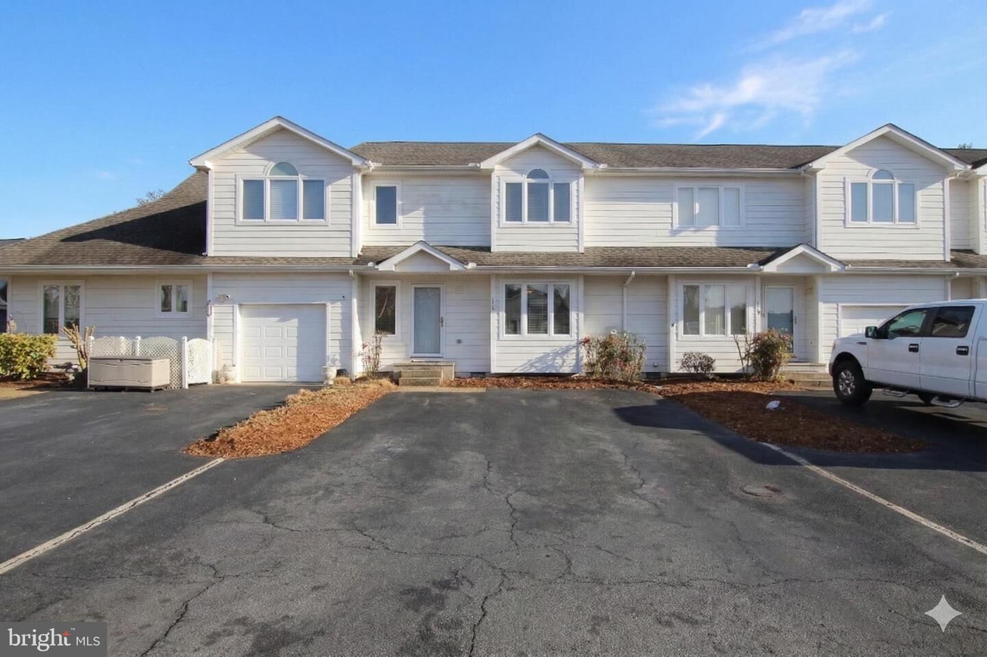 Property Photo:  117 Lakeside Drive  DE 19958 