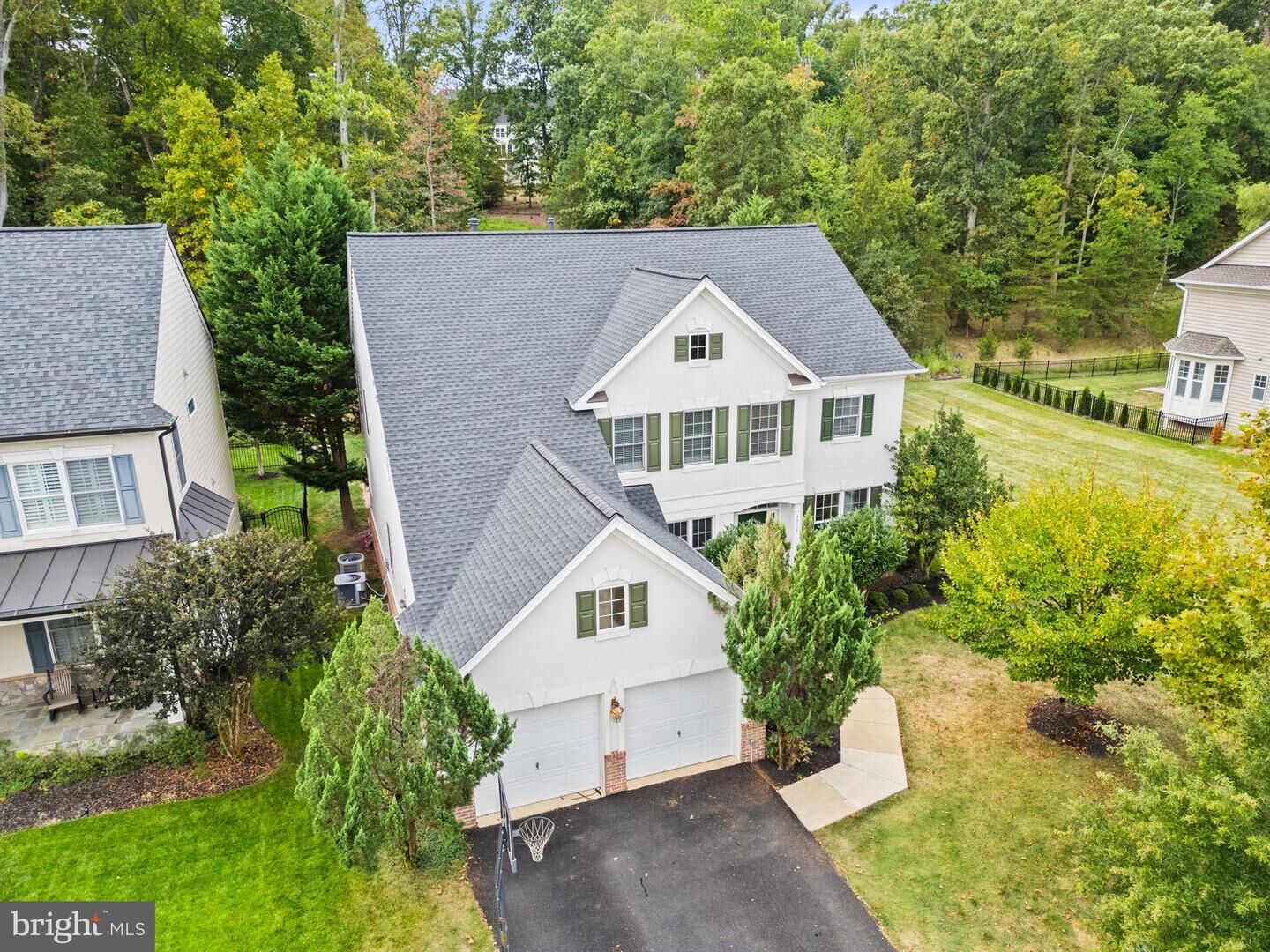 Property Photo:  44021 Riverpoint Drive  VA 20176 