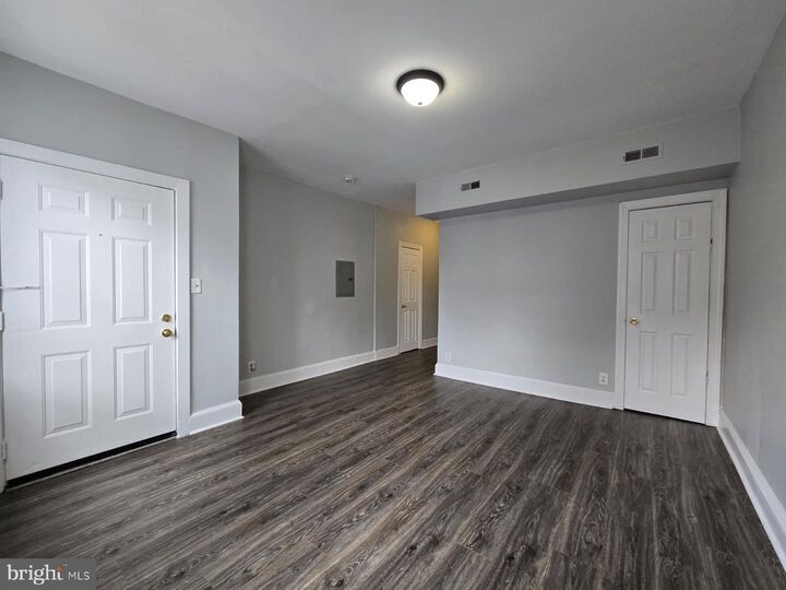 Property Photo:  1616 Isherwood Street NE  DC 20002 