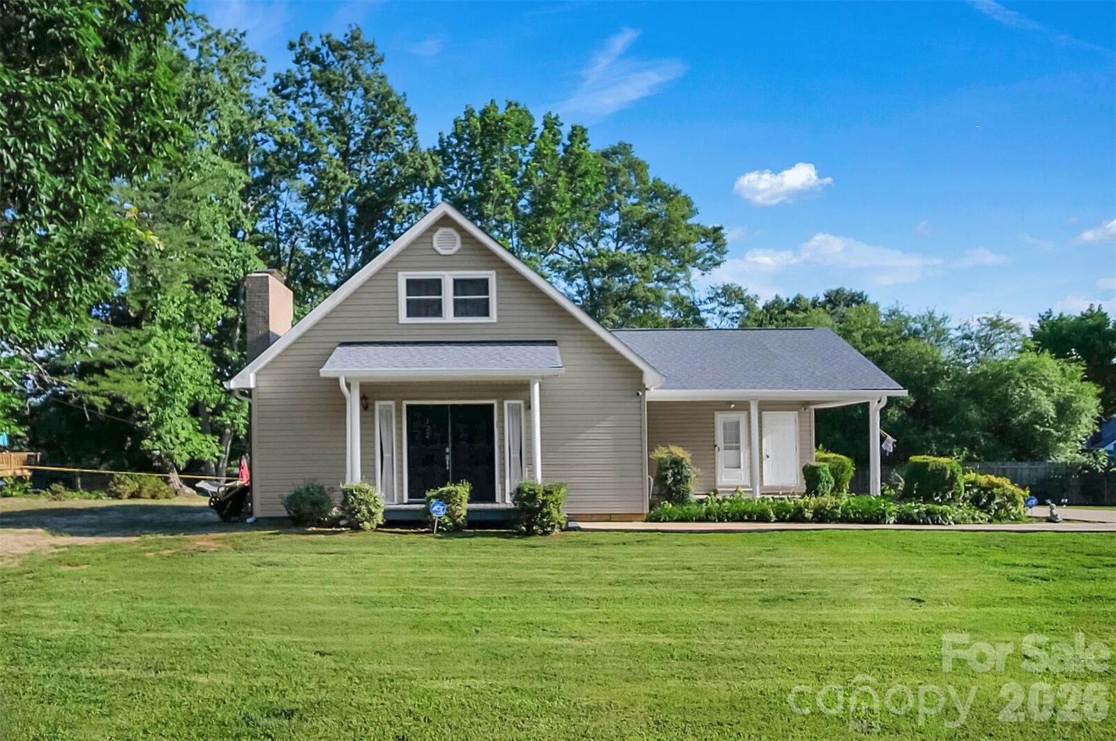 Property Photo: 122 Rockman Road NC 28073