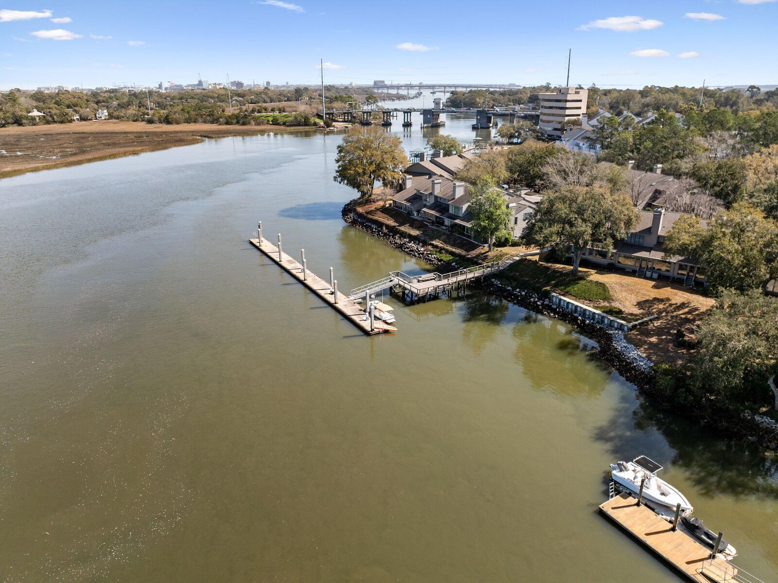 Property Photo:  33 Wappoo Creek Place  SC 29412 