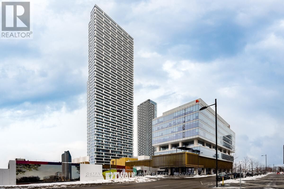 Property Photo: 5 Buttermill Avenue 4601 ON L4K 0J5