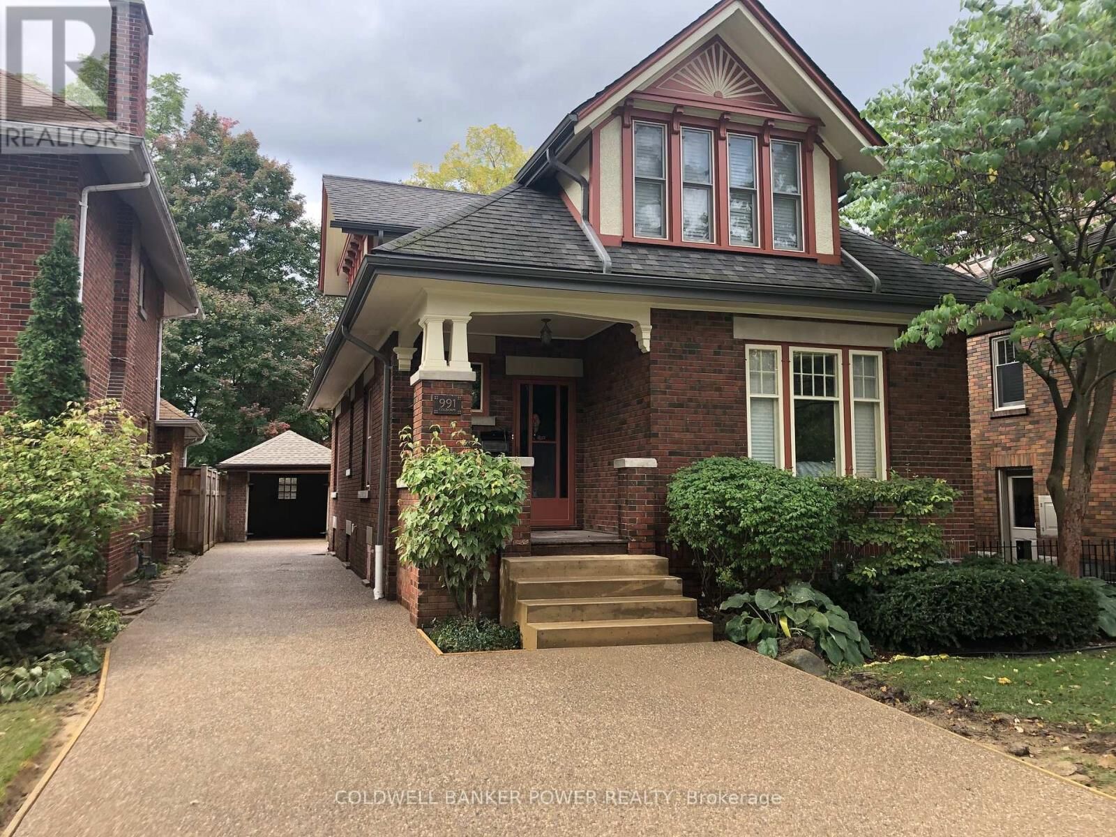 Photo de la propriété:  991 Colborne Street  ON N6A 4A7 