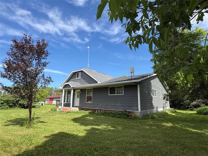 Property Photo: 113084 362 Highway MB R7N 2T7