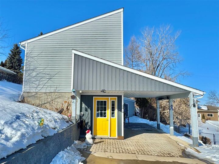 Property Photo:  341 Lilly Street  MB R0J 1H0 