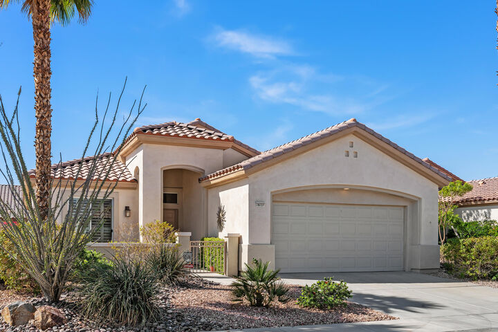 Property Photo:  78727 Stansbury Court  CA 92211 