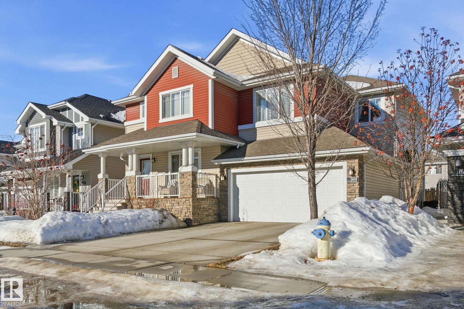 Property Photo:  2614 Blue Jay Close NW  AB T5S 0J7 