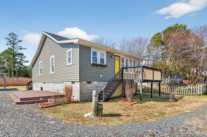 Property Photo:  20188 Allen Ln  VA 23417 