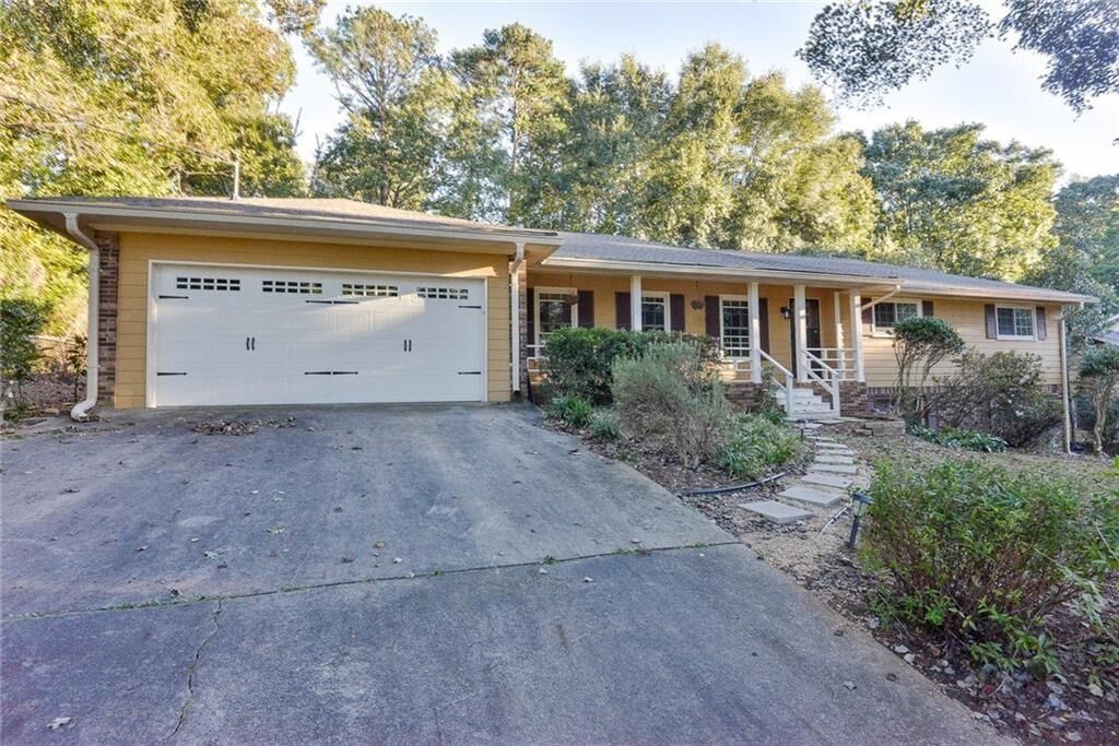 Property Photo:  5748 Jordanaire Place  GA 30084 