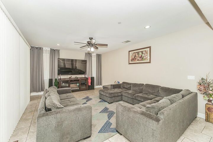 Property Photo:  6326 W Donner Avenue  CA 93723 