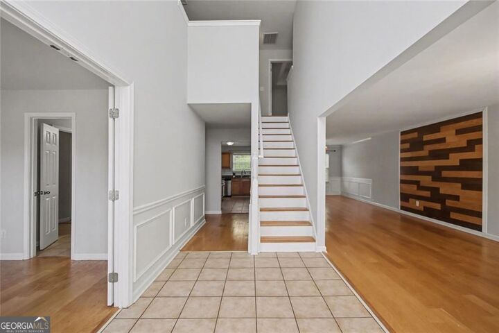 Property Photo:  4350 Defoors Farm Trail  GA 30127 