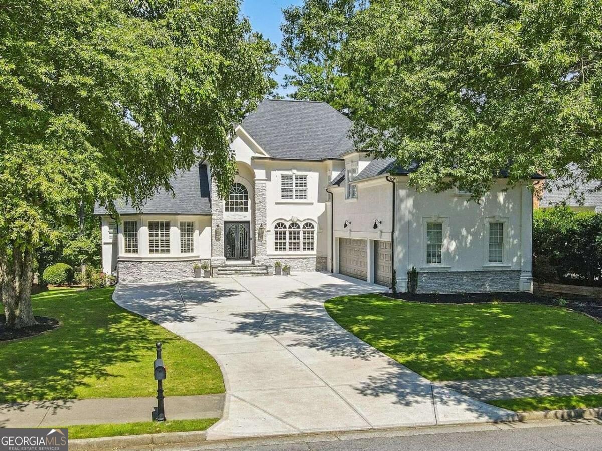 Property Photo:  14710 Creek Club Drive  GA 30004 