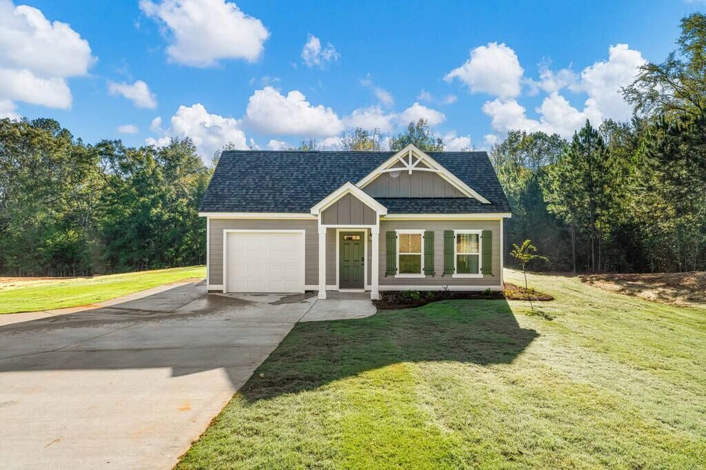Property Photo:  130 Young Lane  GA 31811 