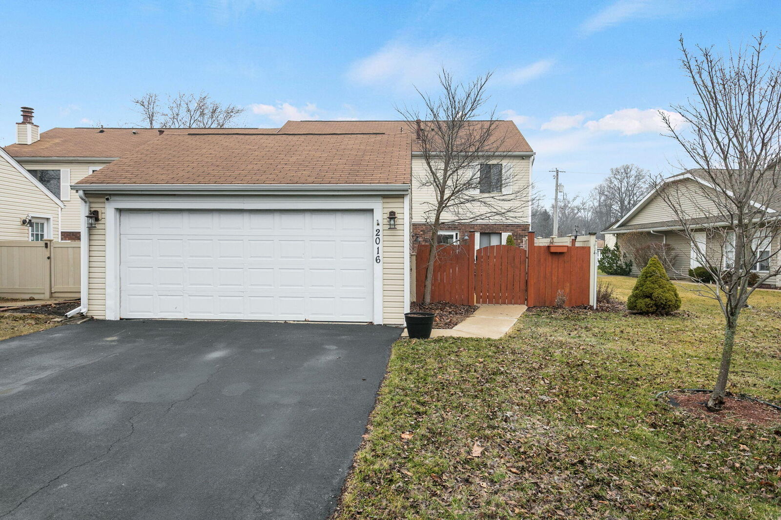 Property Photo:  2016 Laura Lane  IN 46304 