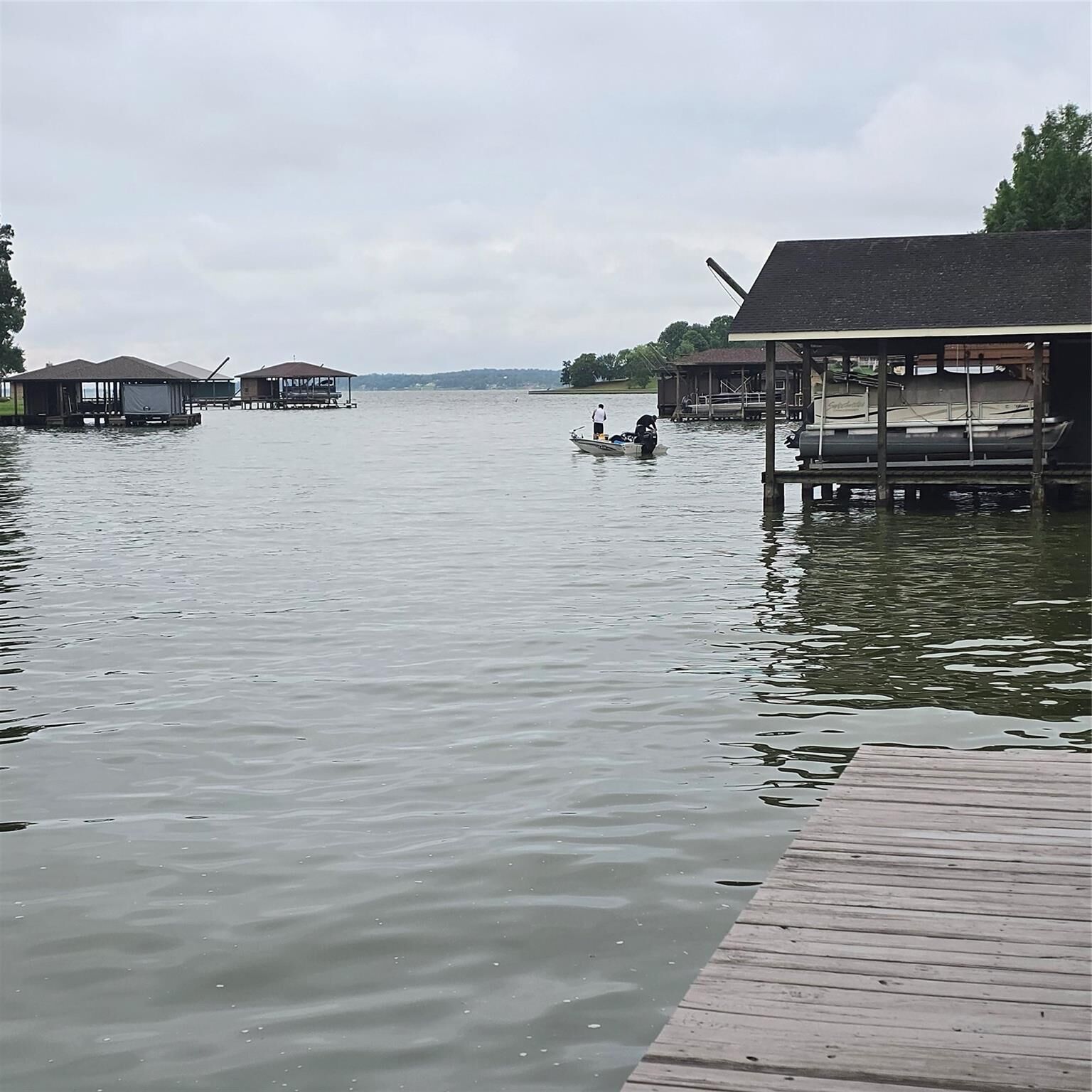 Property Photo:  560 Lake Grove Drive  TX 77331 