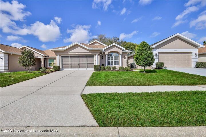 Property Photo:  5459 Legend Hills Lane  FL 34609 