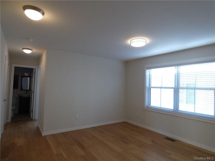 Property Photo:  60 Washington Street 2  NY 10707 
