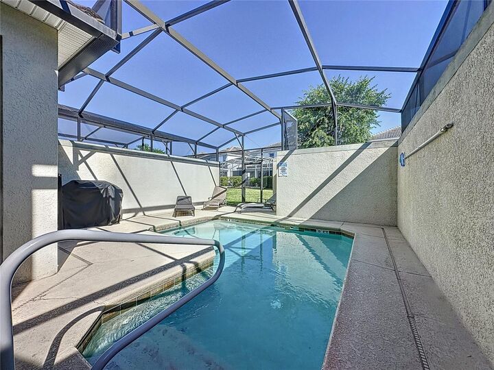 Property Photo:  9043 Dogleg Drive  FL 33896 