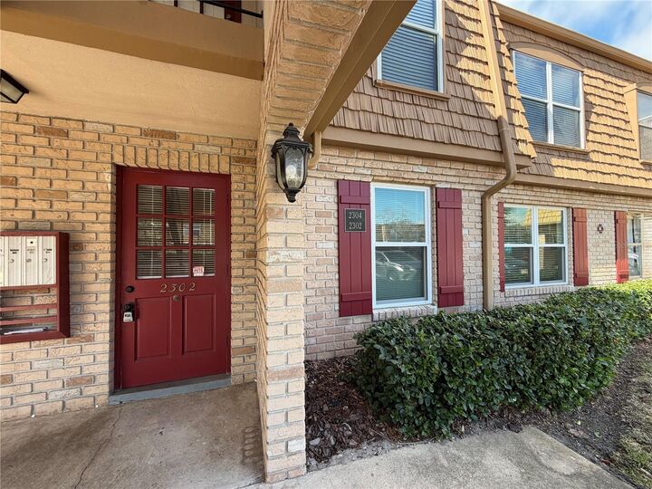 Property Photo:  200 Saint Andrews Boulevard 2302  FL 32792 