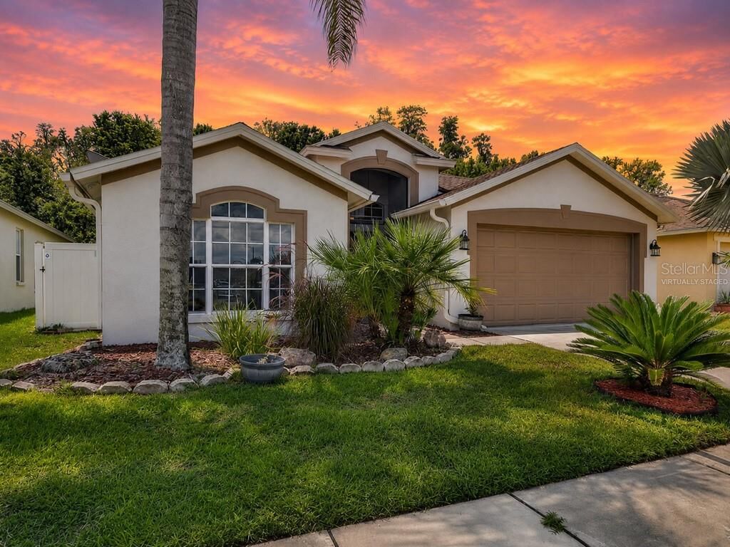 Property Photo: 29454 Crossland Drive FL 33543