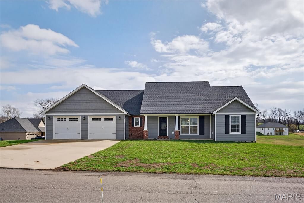 Property Photo:  834 Lakeview Crossing  MO 63701 