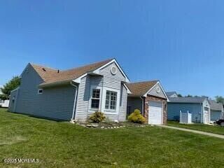 Property Photo:  114 Mohican Lane  NJ 08087 