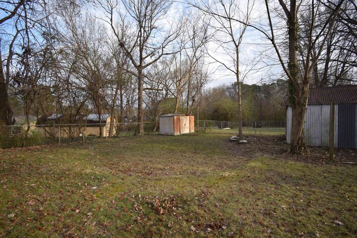 Property Photo:  50 Webber St  TN 38301-3538 