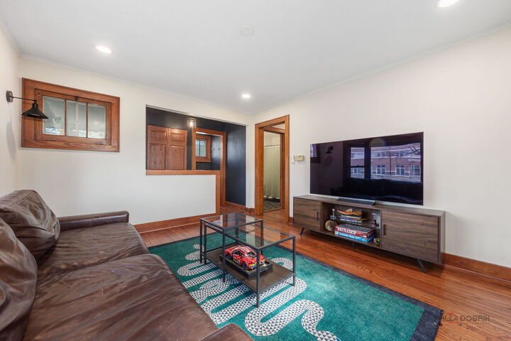 Property Photo:  367 N Lake Street  IL 60030 